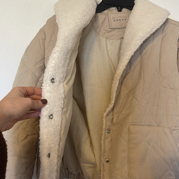 BLANK NYC Warm Hearts Quilted Sherpa Button Down Jacket Cream/Beige - Picture 8 of 9